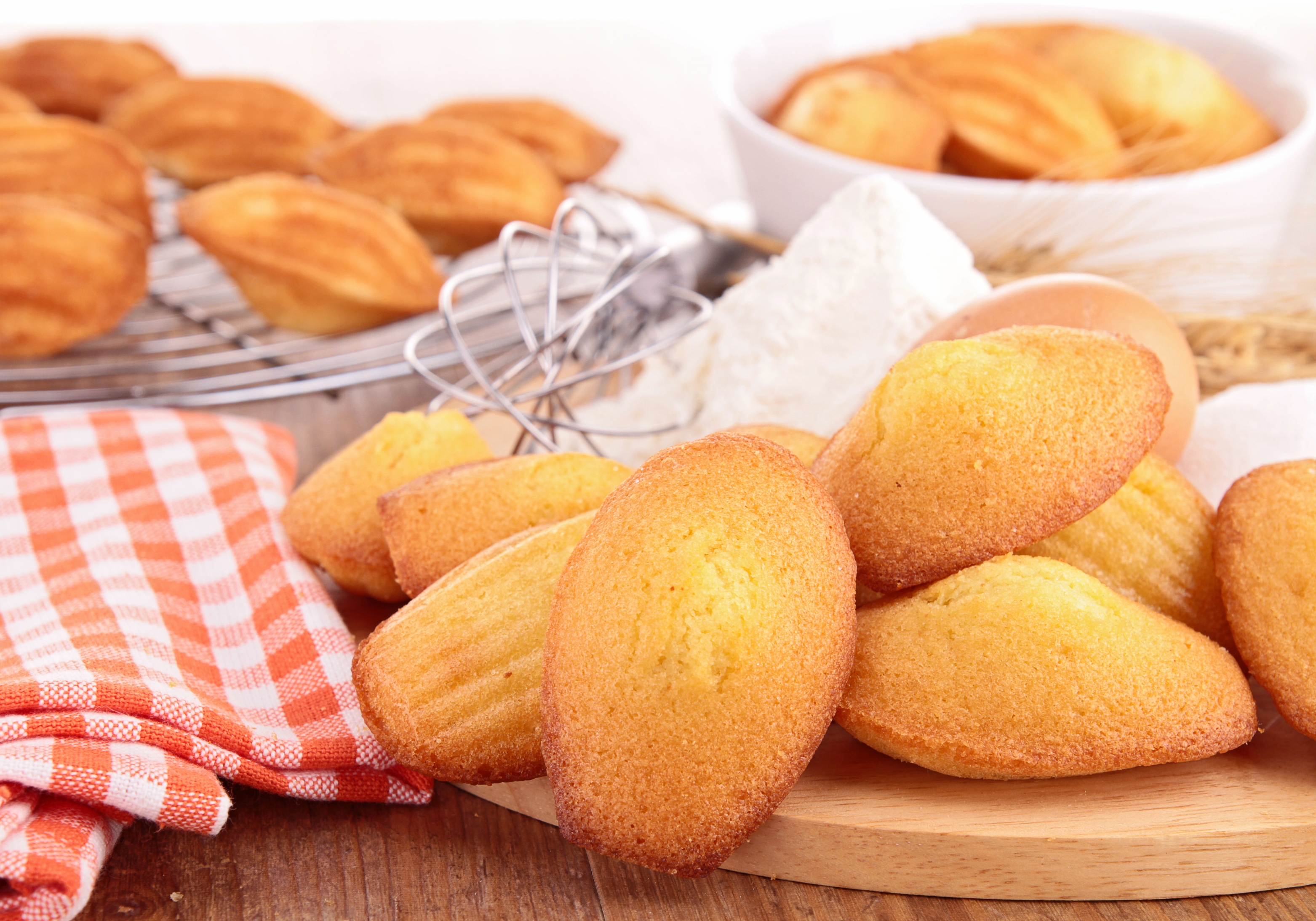 Madeleines agli agrumi: una ricetta facile e golosa
