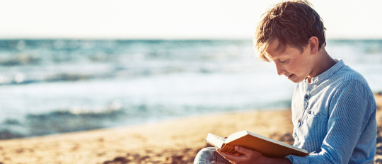 Viva l’estate per leggere libri in francese!